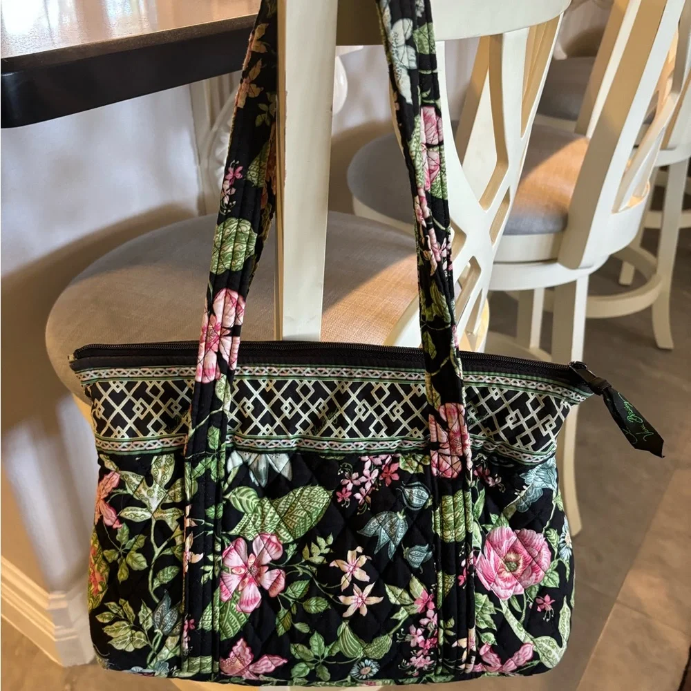 Vera Bradley Carnaby Print Quilted Hanging Garment Dress Suit Bag Retired Floral